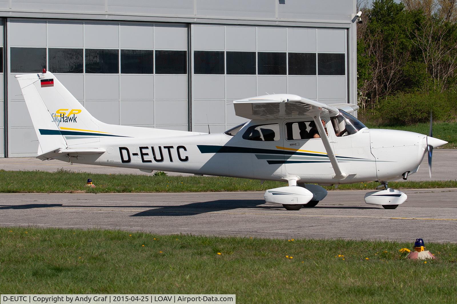 D-EUTC, Cessna 172S C/N 172S8810, Untitled Cessna 172