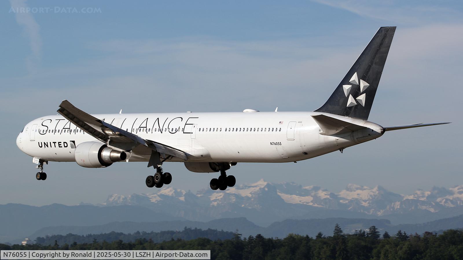 N76055, 2001 Boeing 767-424/ER C/N 29450, at zrh