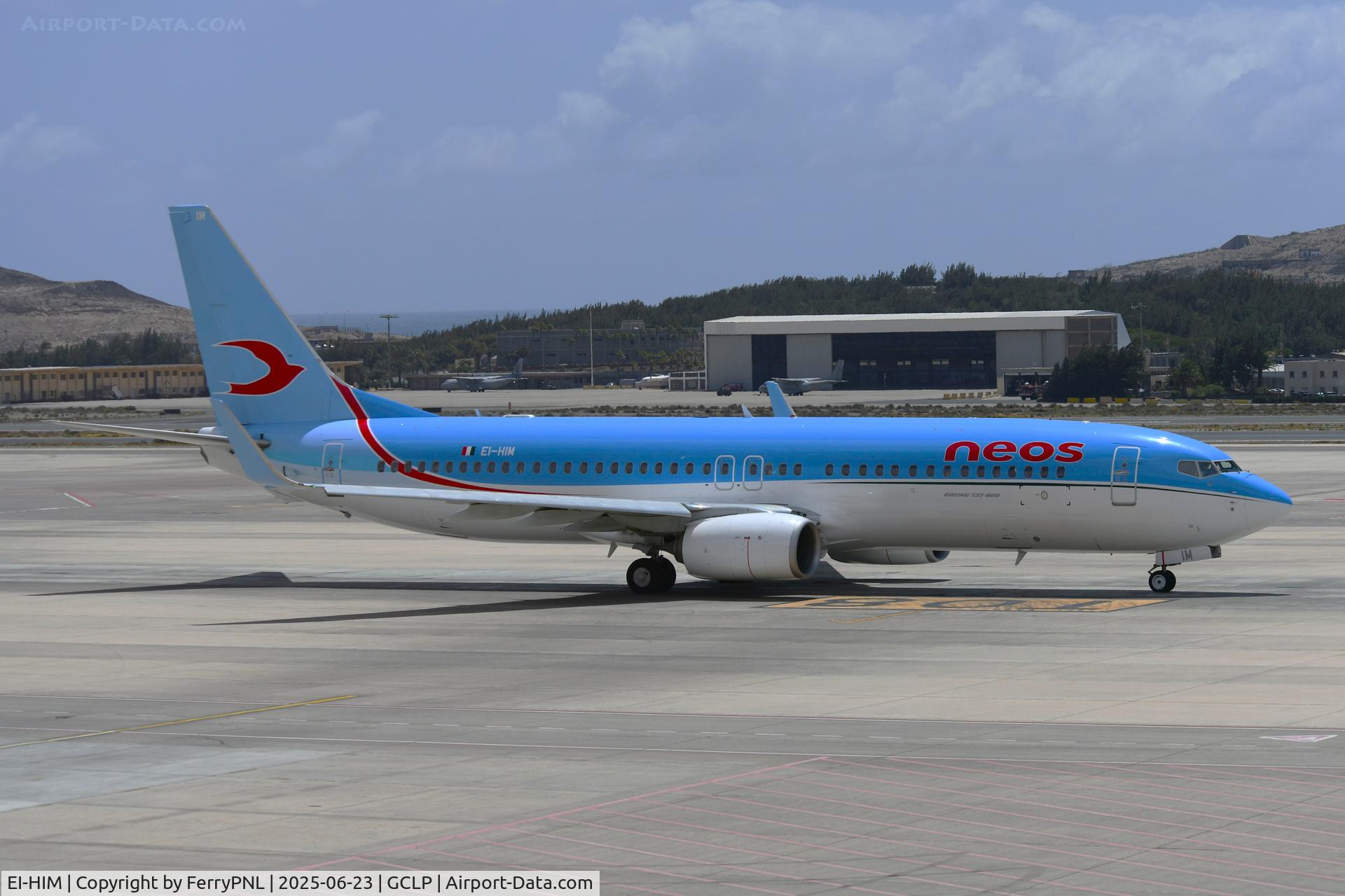 EI-HIM, 2018 Boeing 737-8ME C/N 60181, NEOS B738 departing LPA