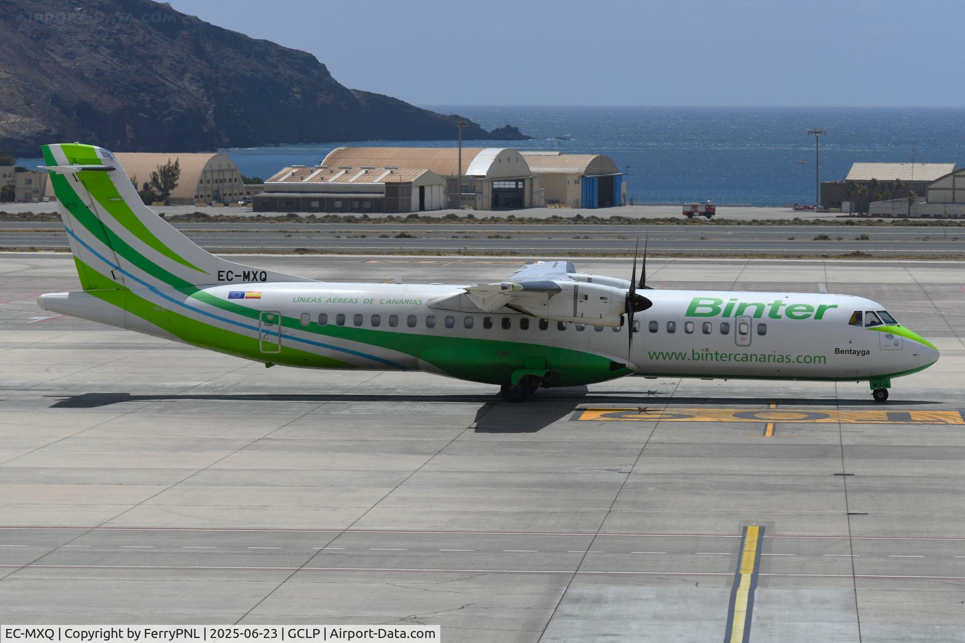 EC-MXQ, 2018 ATR 72-600 (72-212A) C/N 1490, Binter ATR72 taxying out