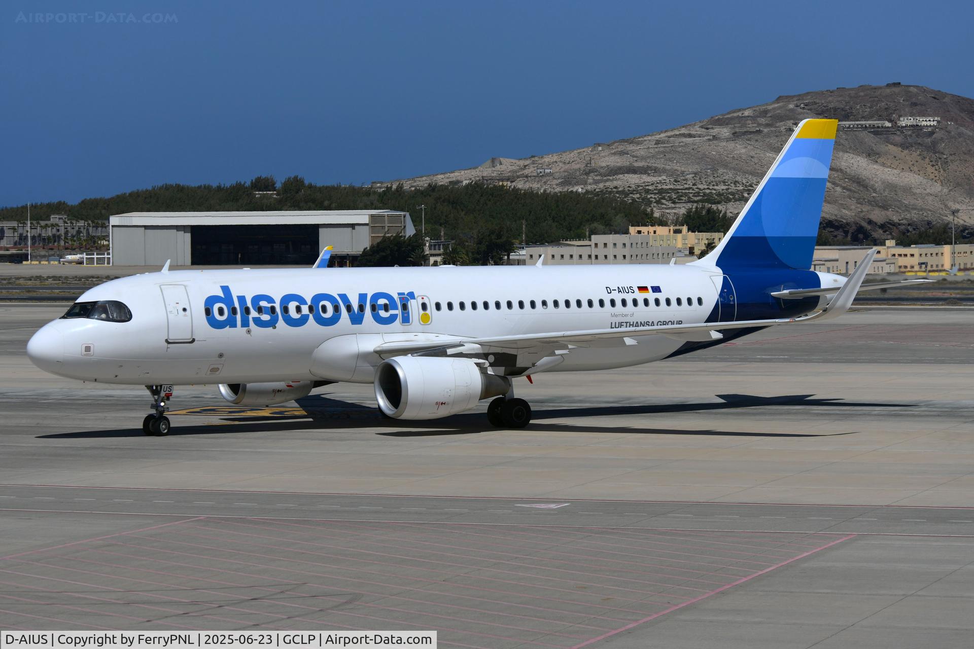 D-AIUS, 2016 Airbus A320-214 C/N 7024, Discover A320 pulling into its parking spot