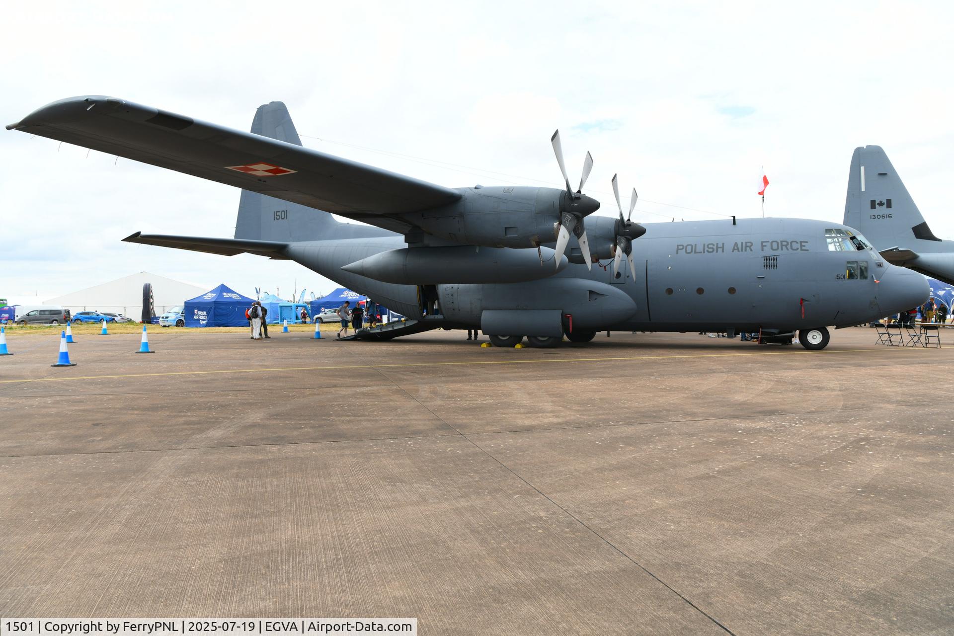1501, 1970 Lockheed C-130E-LM Hercules C/N 382-4428, Polish Air Force C130