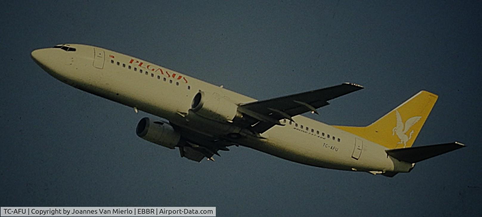 TC-AFU, 1993 Boeing 737-4Y0 C/N 26081, ex-slide