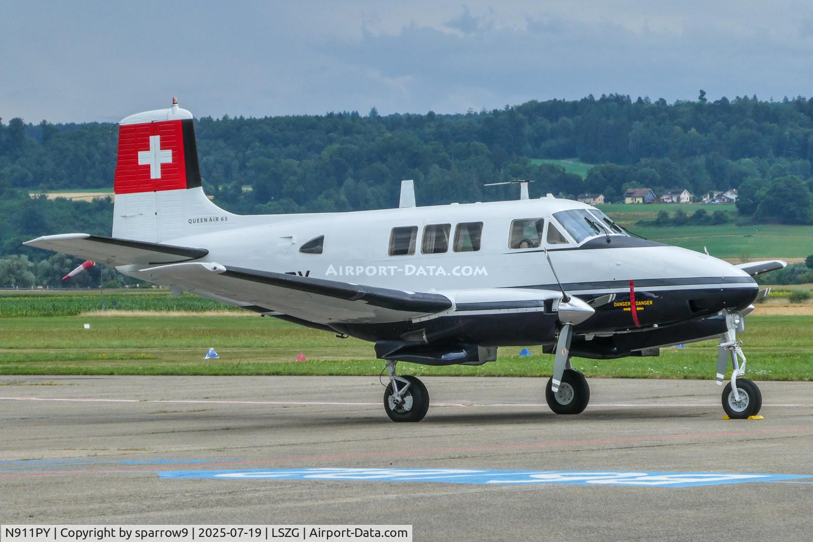 N911PY, 1960 Beech U-8F Seminole C/N LF-21, A rare plane here. Was never on the HB-register.