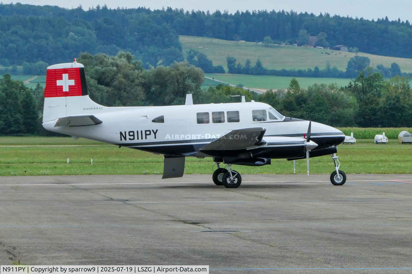 N911PY, 1960 Beech U-8F Seminole C/N LF-21, A rare plane here. Was never on the HB-register.