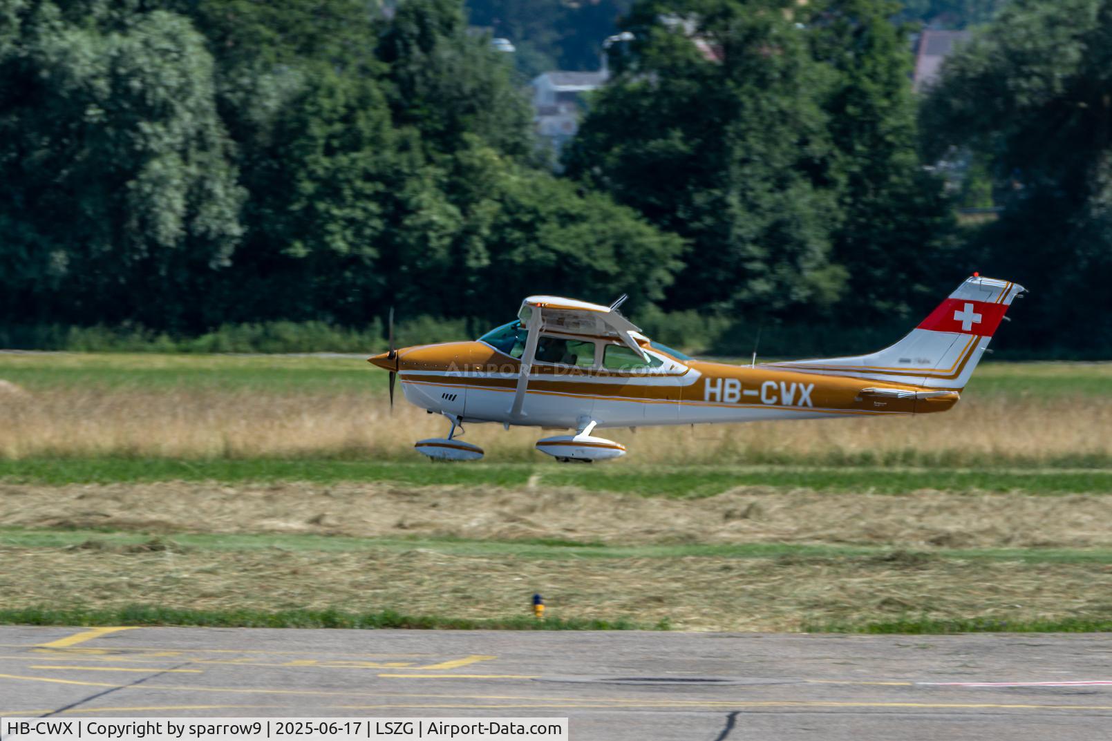HB-CWX, 1974 Cessna 182P Skylane C/N 18263399, Landing 06 Grenchen