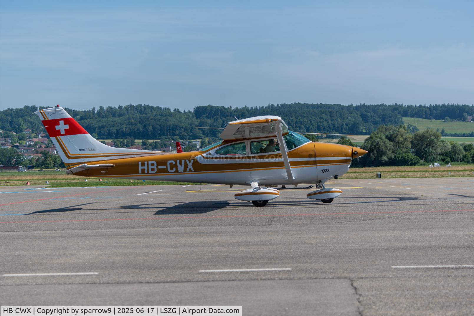 HB-CWX, 1974 Cessna 182P Skylane C/N 18263399, On the apron.