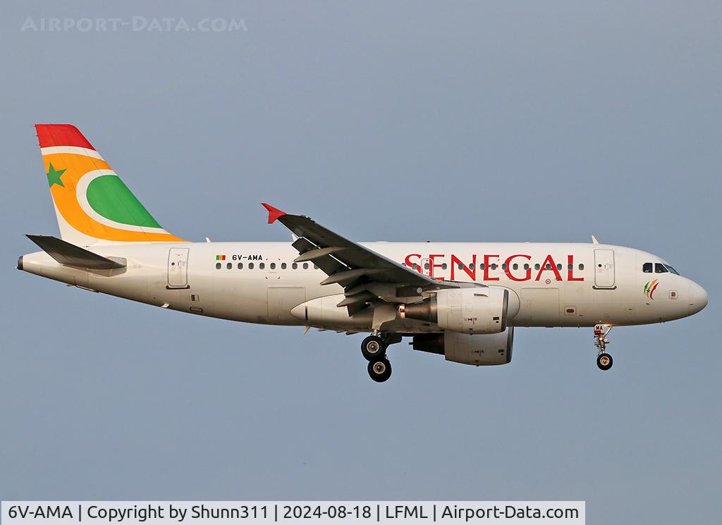 6V-AMA, 2006 Airbus A319-111 C/N 2897, Landing rwy 31R
