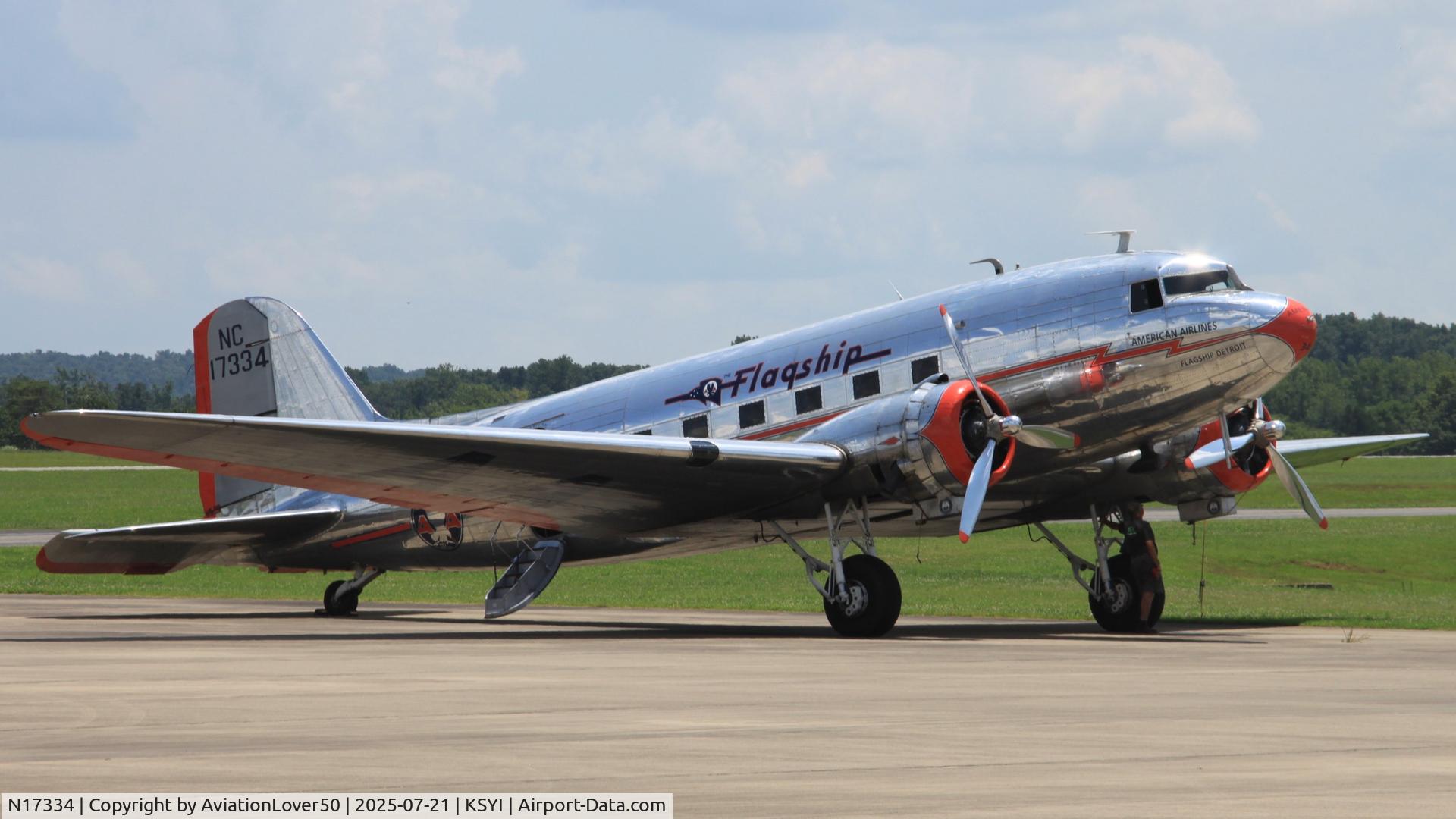 N17334, 1937 Douglas DC-3-178 C/N 1920, DC-3