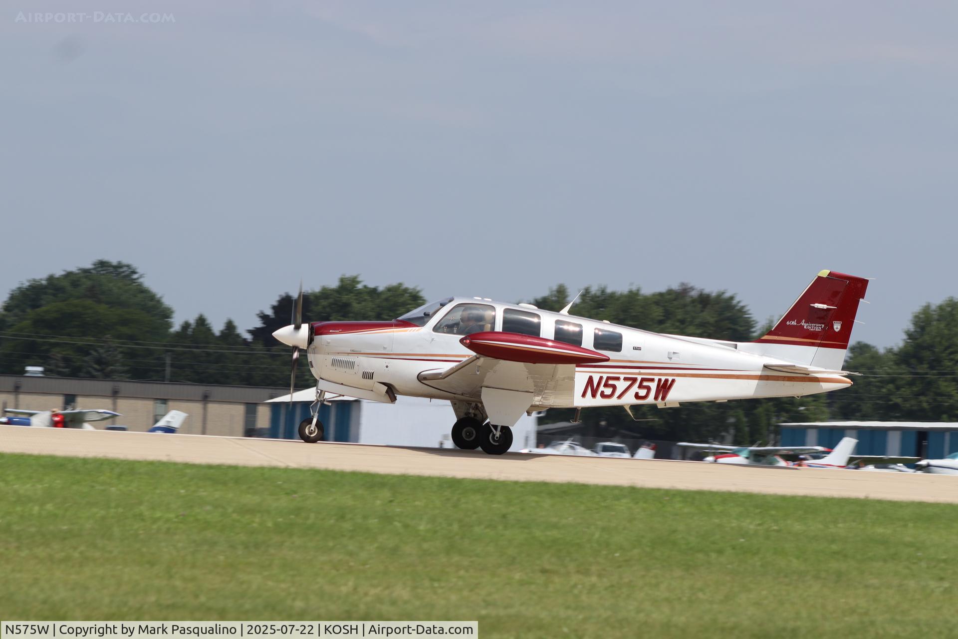 N575W, 2007 Hawker Beechcraft G36 Bonanza C/N E-3772, Beech G36