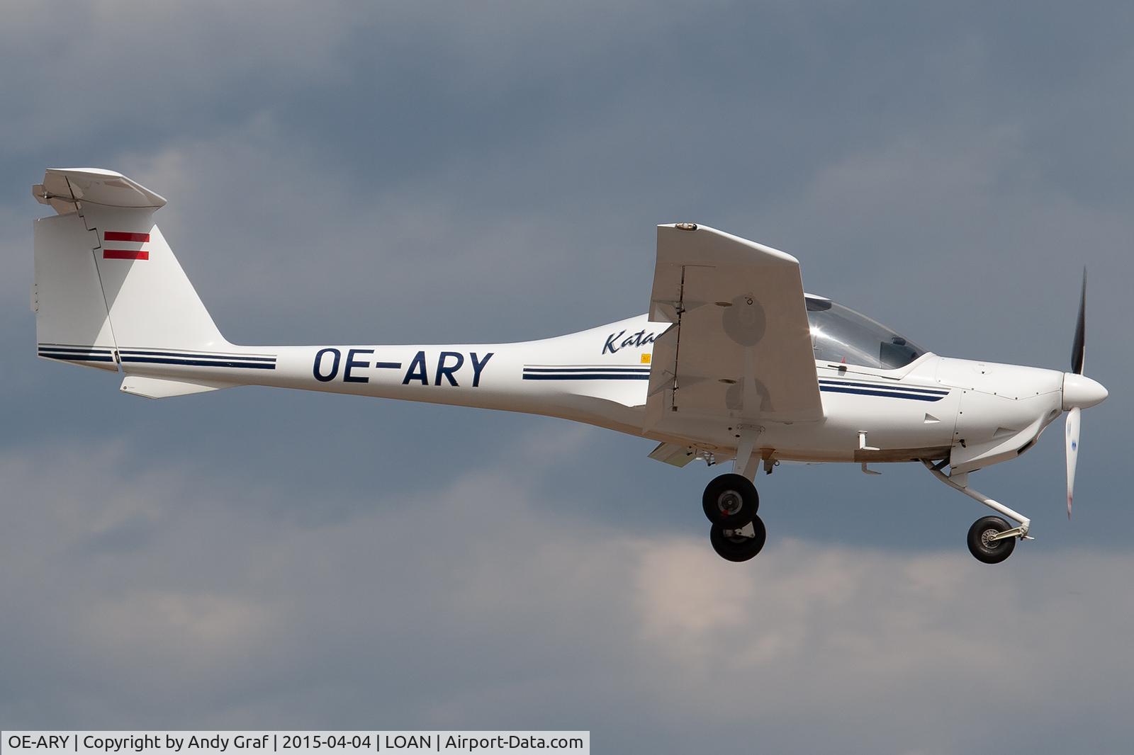 OE-ARY, Diamond DA-20A-1 Katana C/N 10109, Untitled DA20