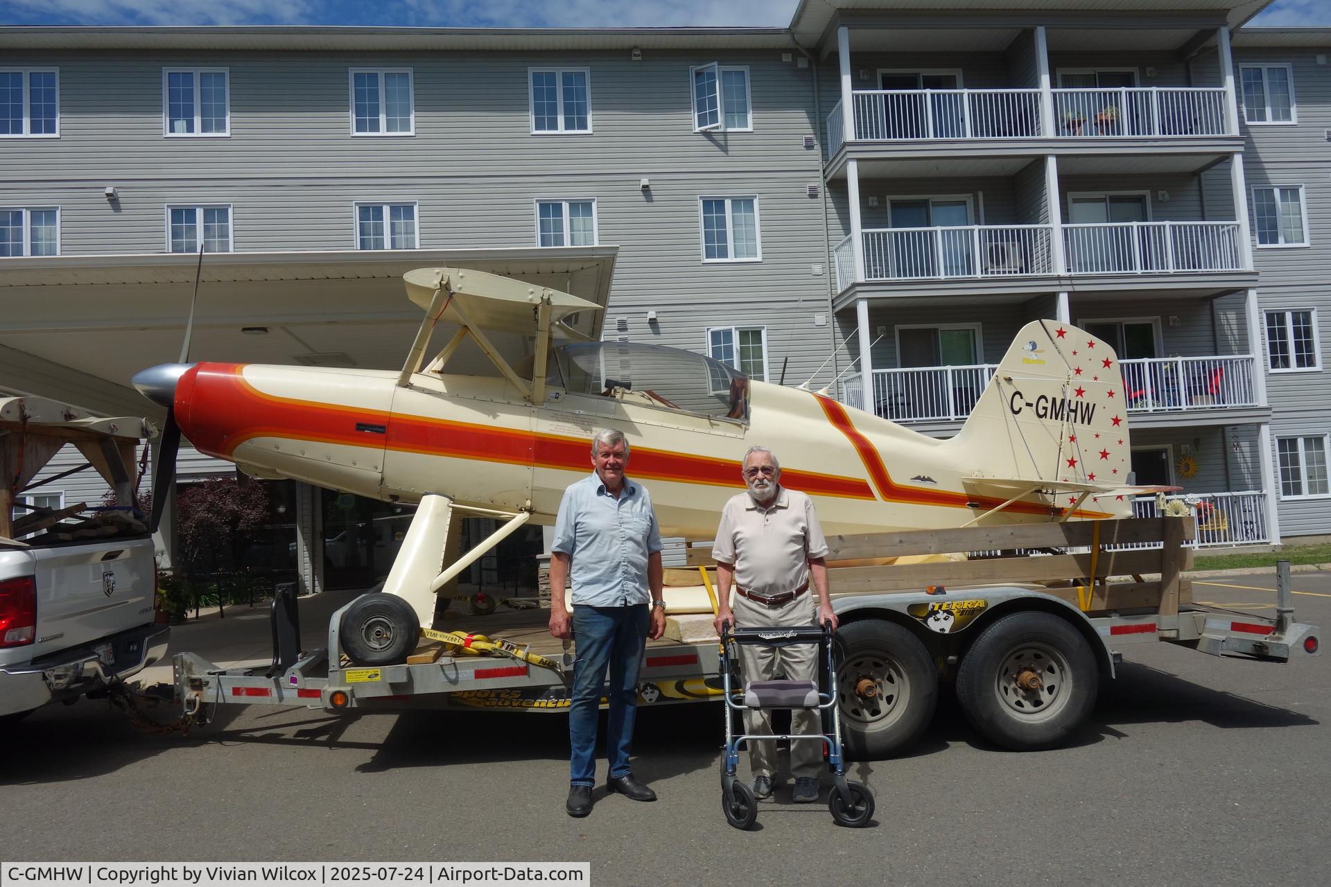 C-GMHW, 1981 Stolp SA-300 Starduster Too C/N 1979 01CJW, Photo with the original builders, Jerry and Clark Wilcox of Fredericton, NB. Jerry bought it to restore in July 2025.  First flight October 17, 1981. Was sold in 1995.