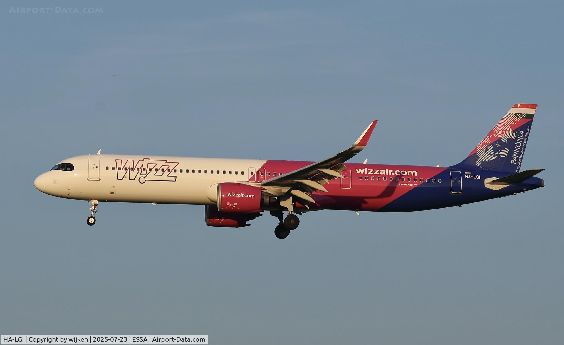 HA-LGI, 2024 Airbus A321-271NX C/N 11800, Rwy 01L