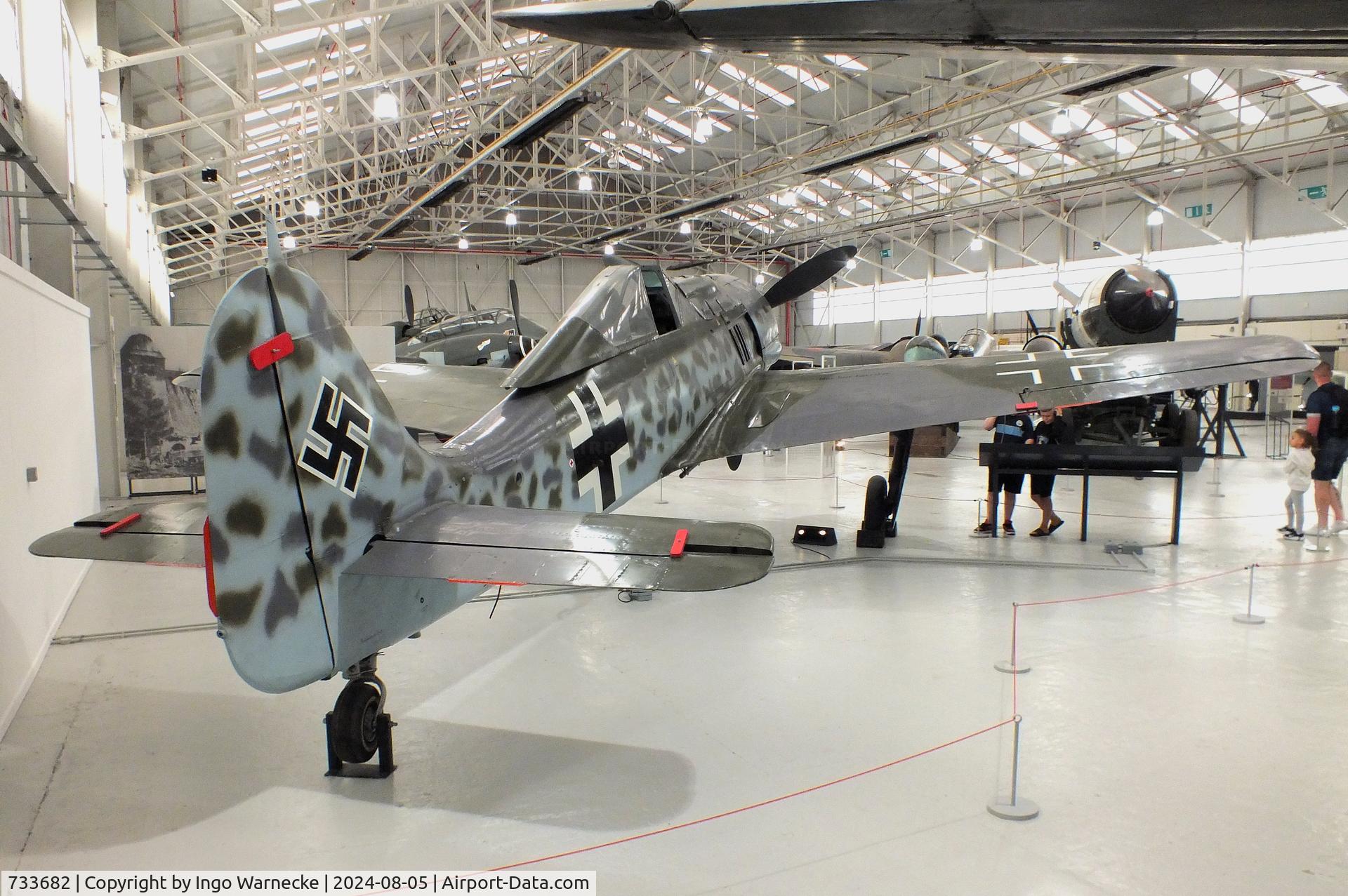 733682, 1944 Focke-Wulf Fw-190A-8 C/N 733682, Focke-Wulf Fw 190A-8 at the RAF Museum Cosford