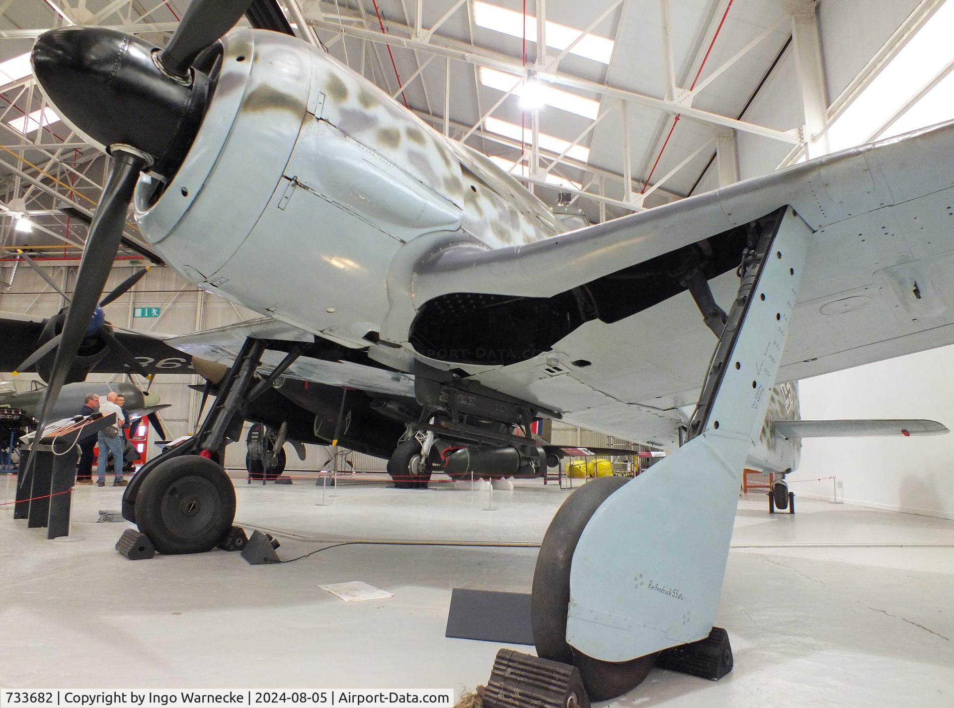 733682, 1944 Focke-Wulf Fw-190A-8 C/N 733682, Focke-Wulf Fw 190A-8 at the RAF Museum Cosford
