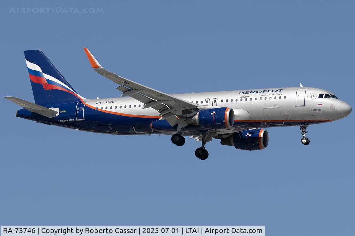 RA-73746, 2013 Airbus A320-214 C/N 5536, Arrival