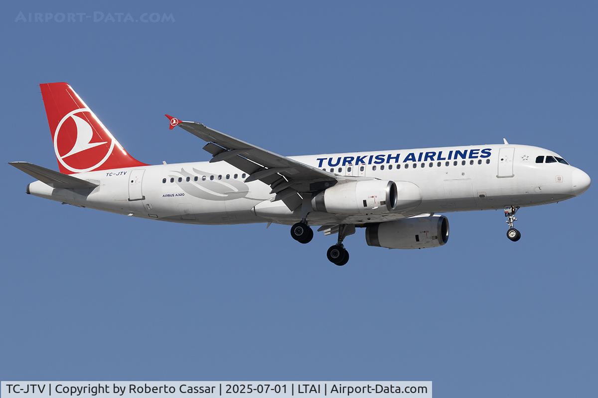 TC-JTV, 2011 Airbus A320-232 C/N 4918, Arrival