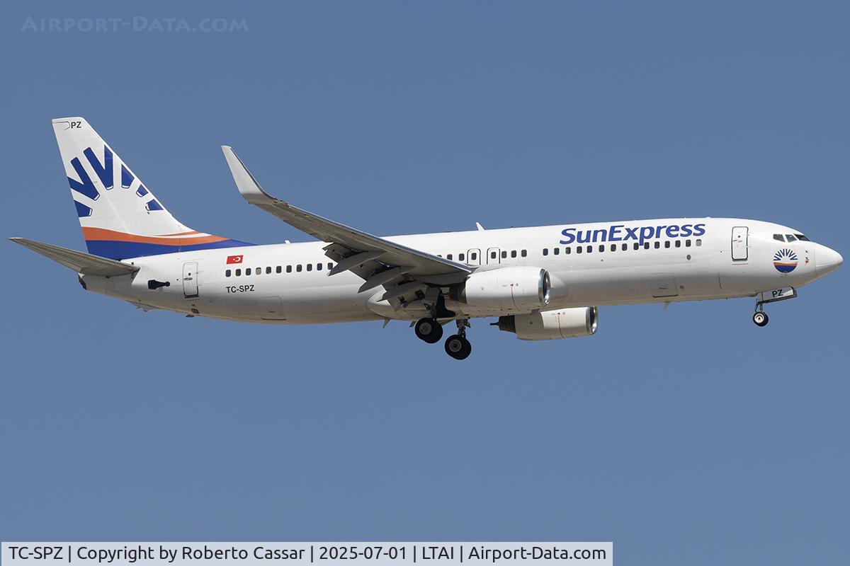 TC-SPZ, 2008 Boeing 737-8FZ C/N 34954, Arrival