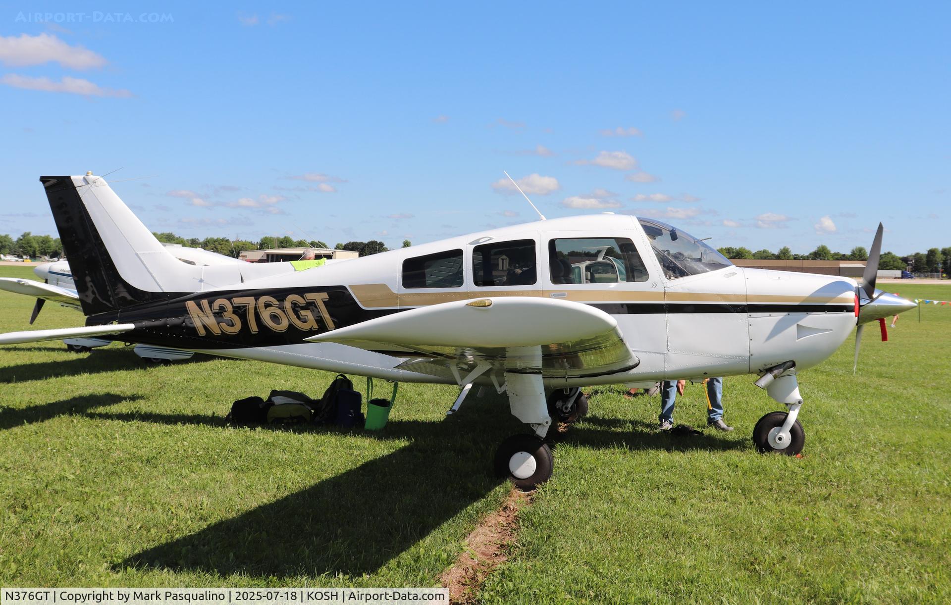 N376GT, 1976 Beech C23 Sundowner 180 C/N M-1889, Beech C23