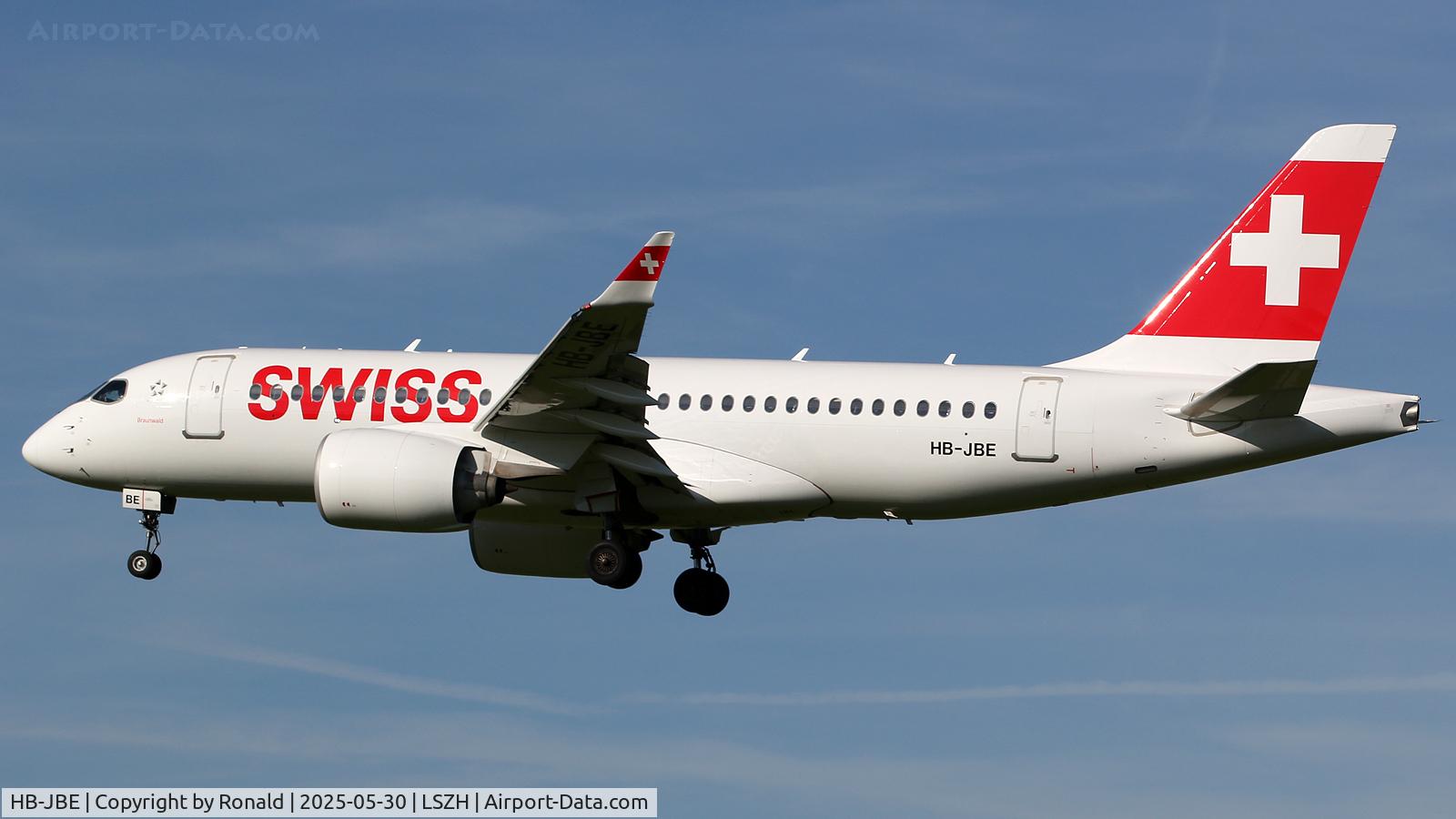 HB-JBE, 2016 Bombardier CSeries CS100 (BD-500-1A10) C/N 50014, at zrh