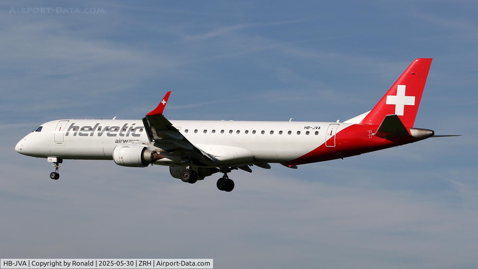HB-JVA, Embraer ERJ-195AR (ERJ-190-200 IGW) C/N 19000491, at zrh