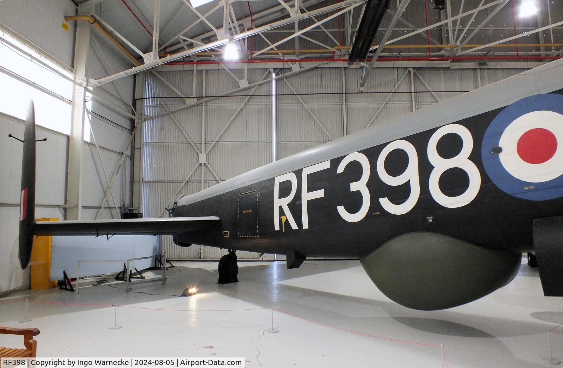RF398, 1945 Avro 694 Lincoln B.2 C/N Not found RF398, Avro Lincoln B2 at the RAF Museum Cosford