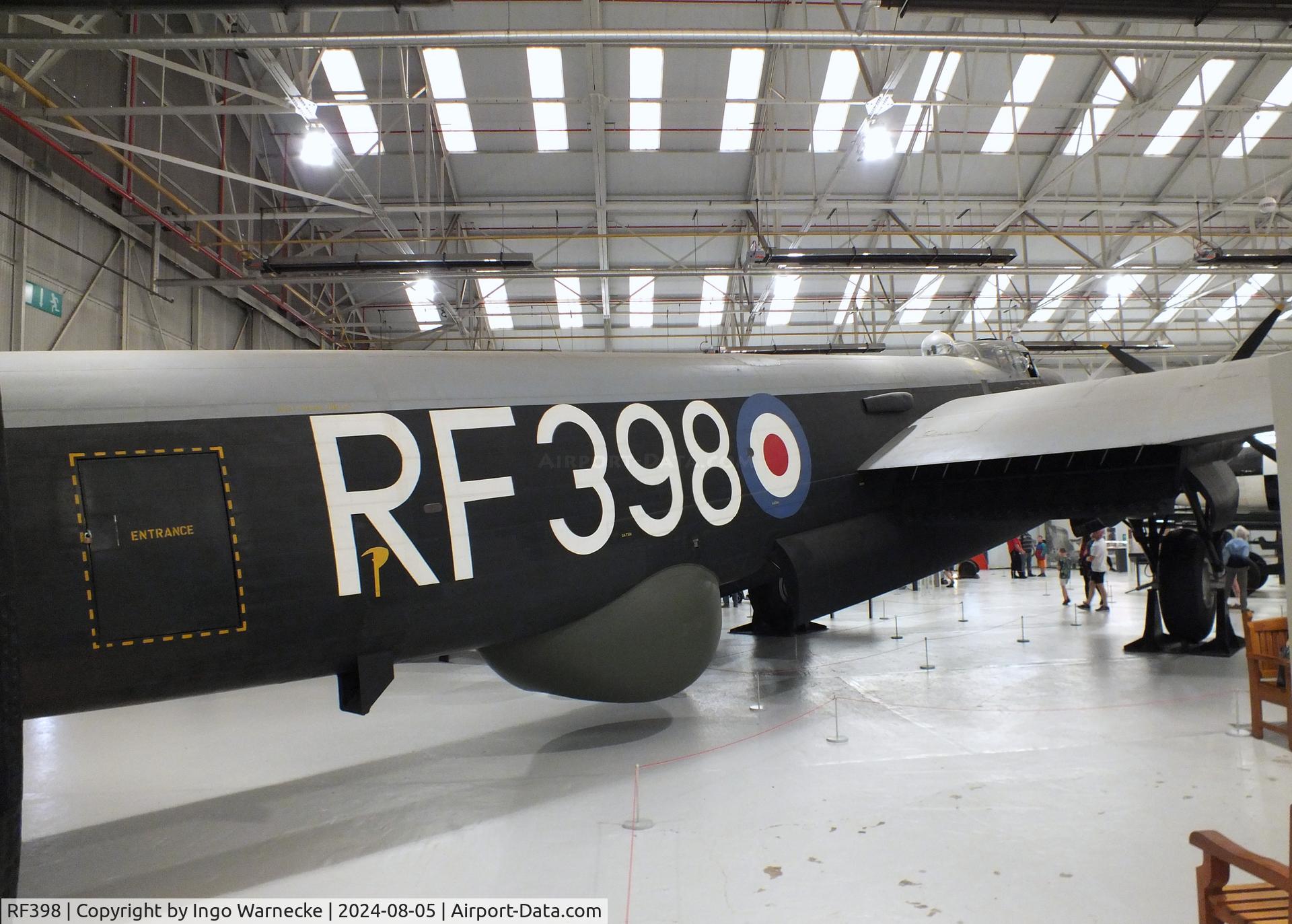 RF398, 1945 Avro 694 Lincoln B.2 C/N Not found RF398, Avro Lincoln B2 at the RAF Museum Cosford
