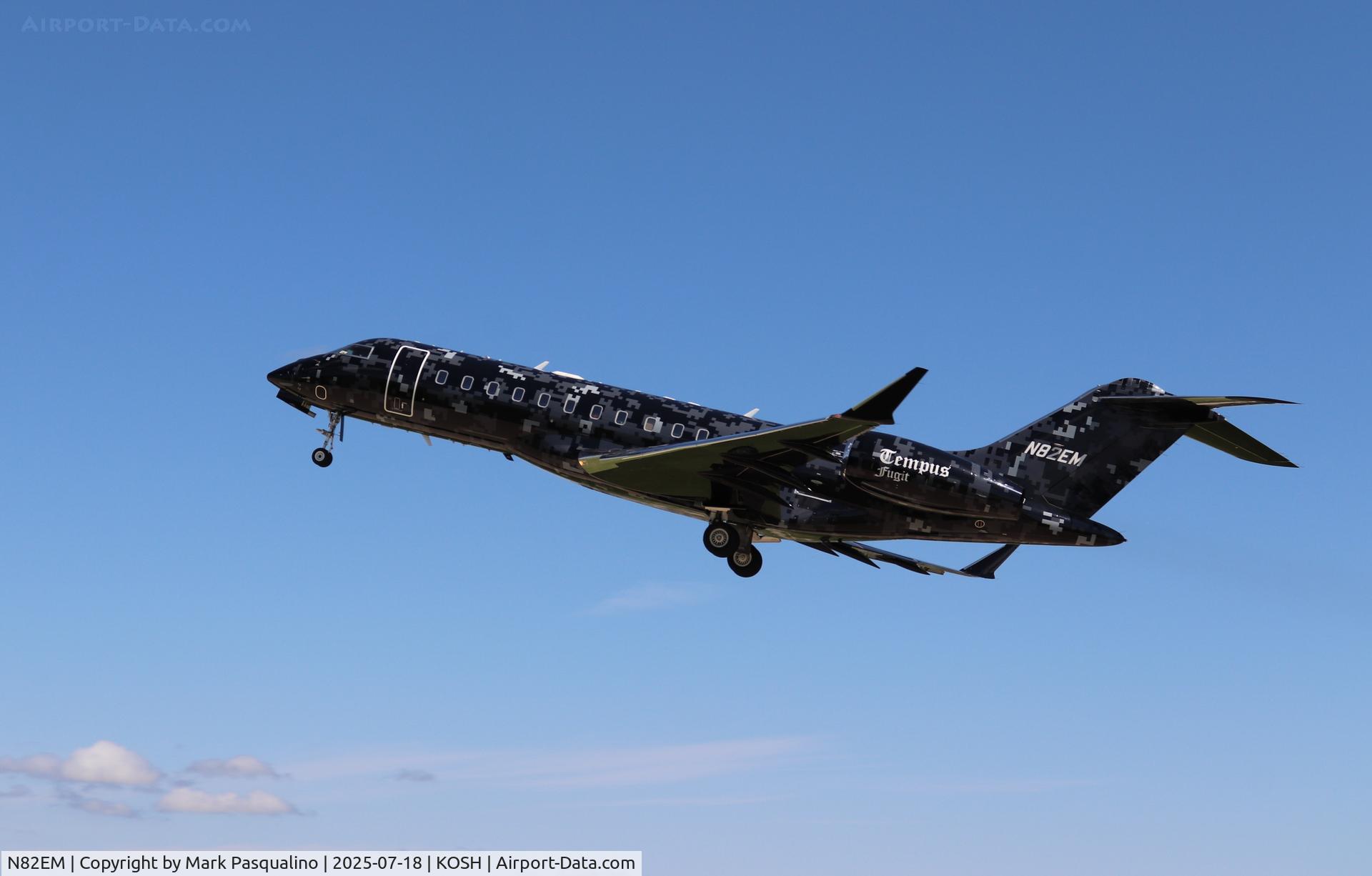 N82EM, 2007 Bombardier BD-700 1A10 Global Express XRS C/N 9239, Bombardier BD-700 1A10 Global Express