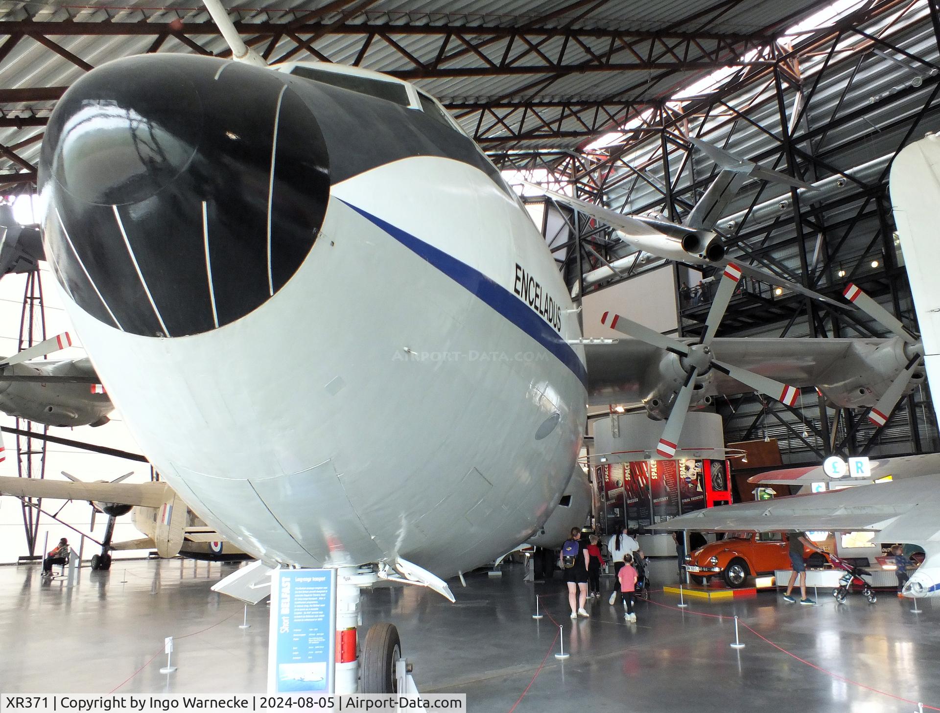 XR371, 1965 Short SC-5 Belfast C1 C/N SH.1825, Short SC-5 Belfast C1 at the RAF Museum Cosford