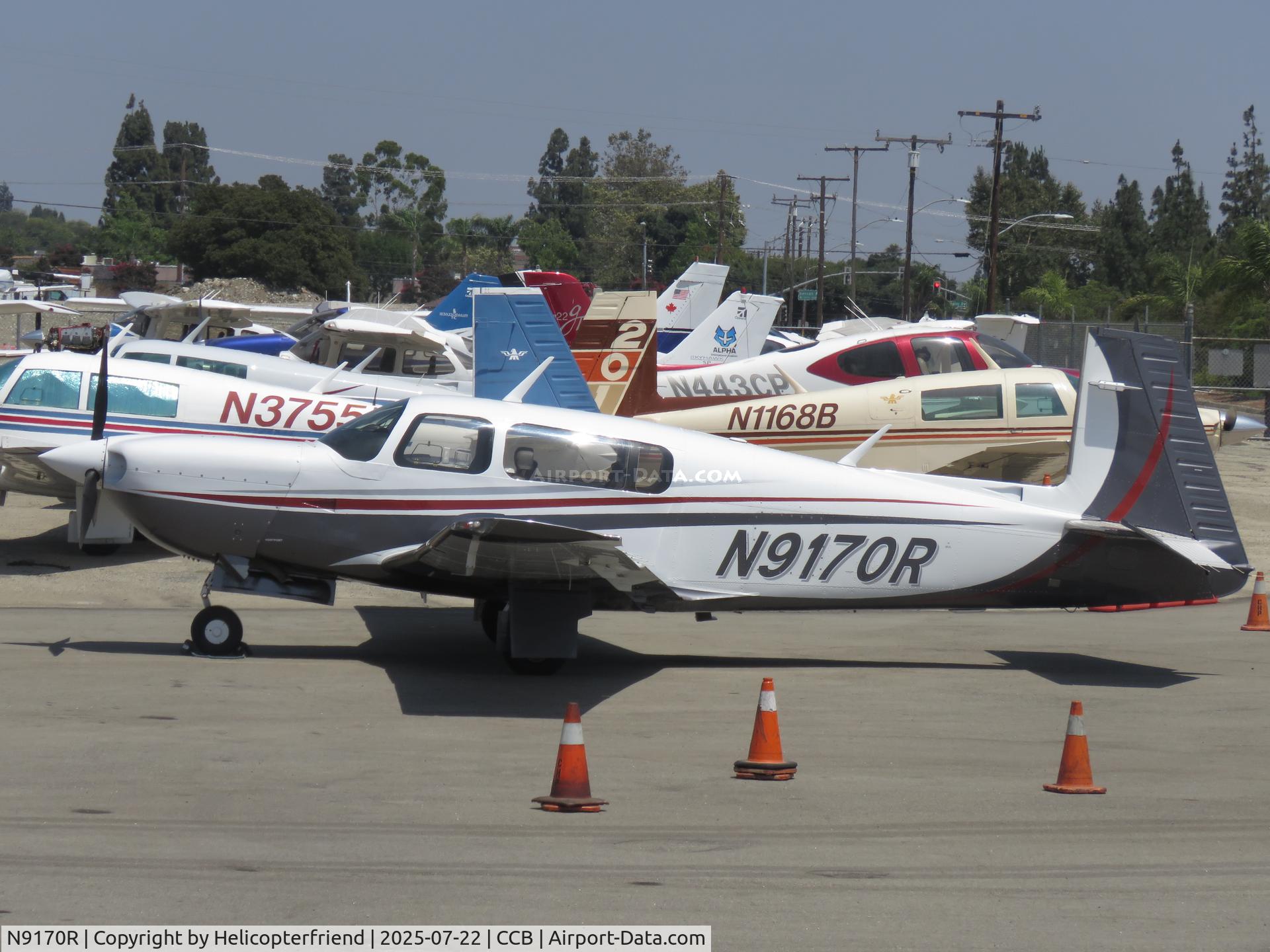 N9170R, 1994 Mooney M20M Bravo C/N 27-0177, Parked
