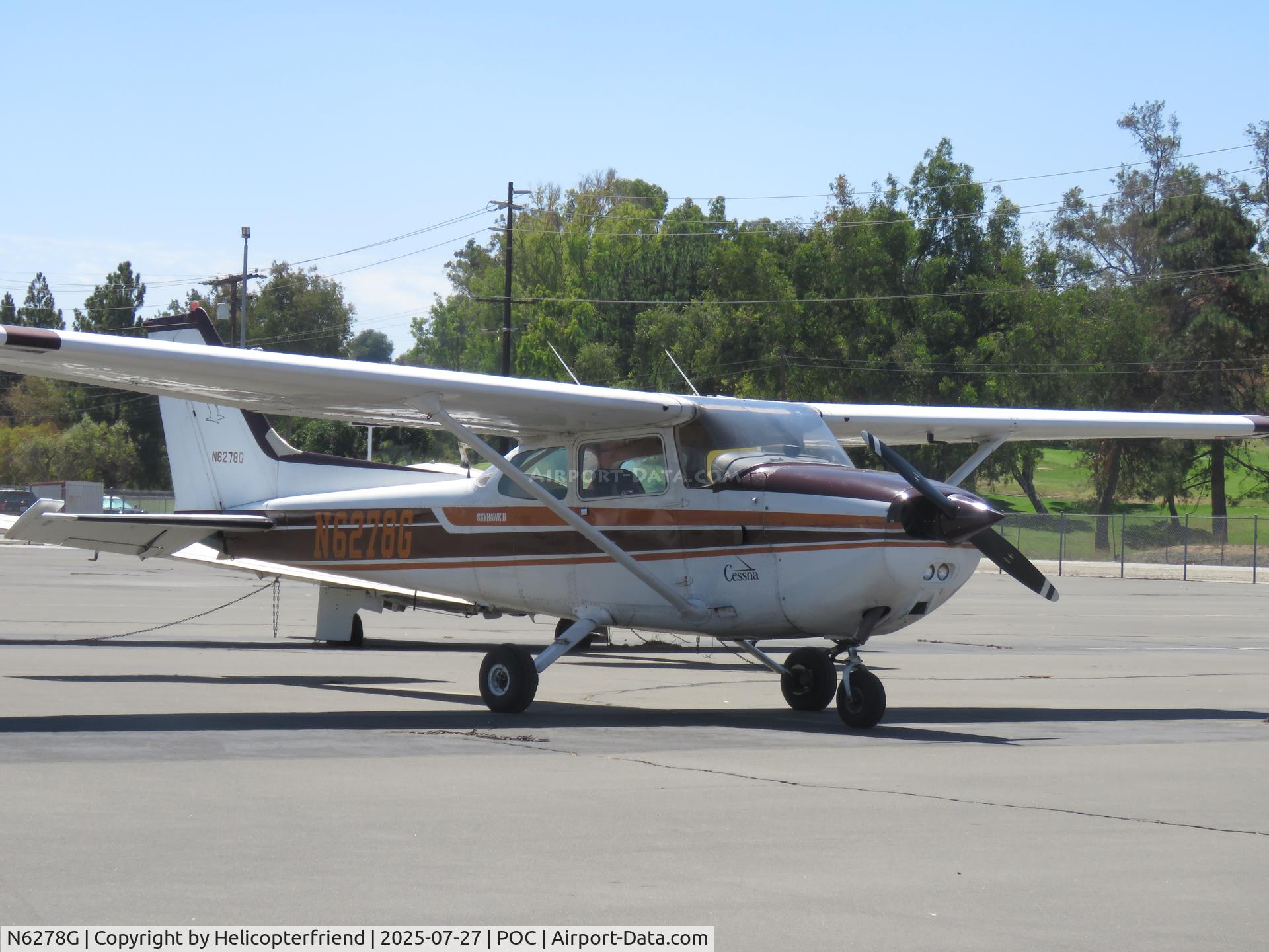 N6278G, 1979 Cessna 172N C/N 172-73586, Parked in transit parking