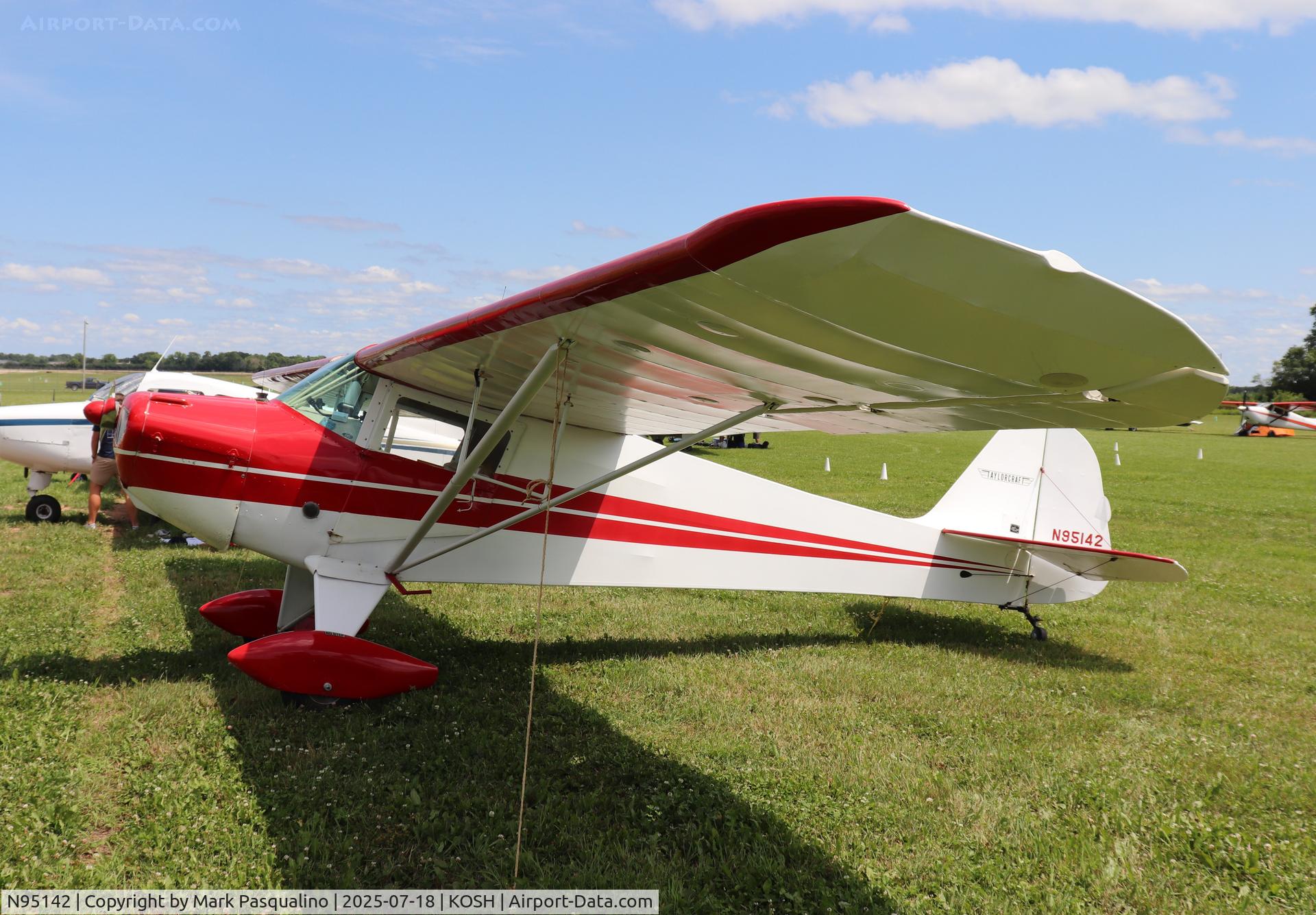 N95142, 1946 Taylorcraft BC12-D C/N 9542, Taylorcraft BC12-D