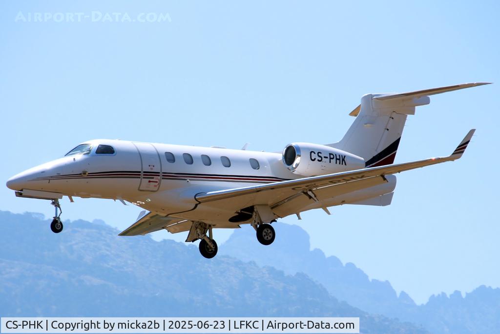 CS-PHK, 2017 Embraer EMB-505 Phenom 300 C/N 50500433, Landing