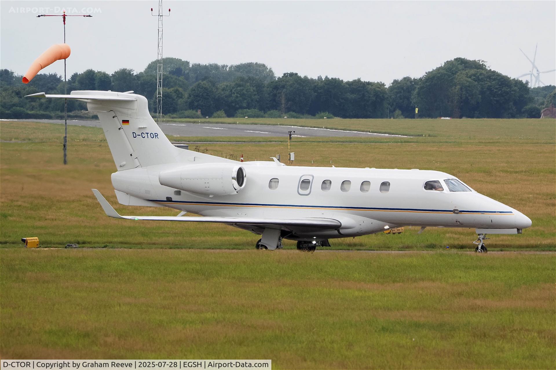D-CTOR, Embraer EMB-505 Phenom 300 C/N 50500481, Departing from Norwich.