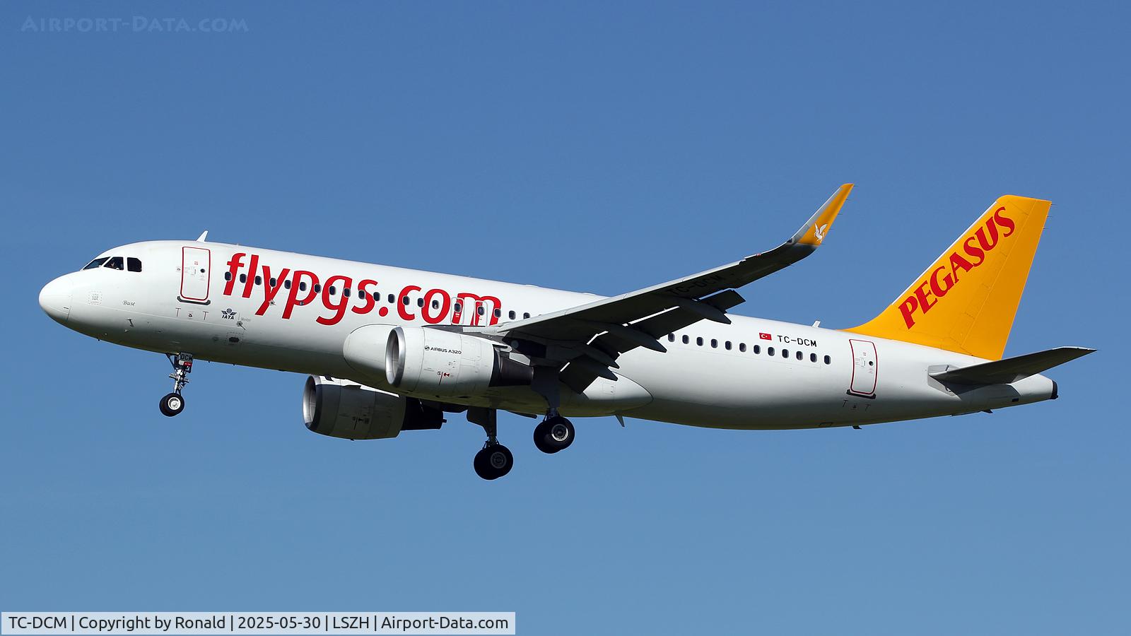 TC-DCM, 2016 Airbus A320-214 C/N 7200, at zrh