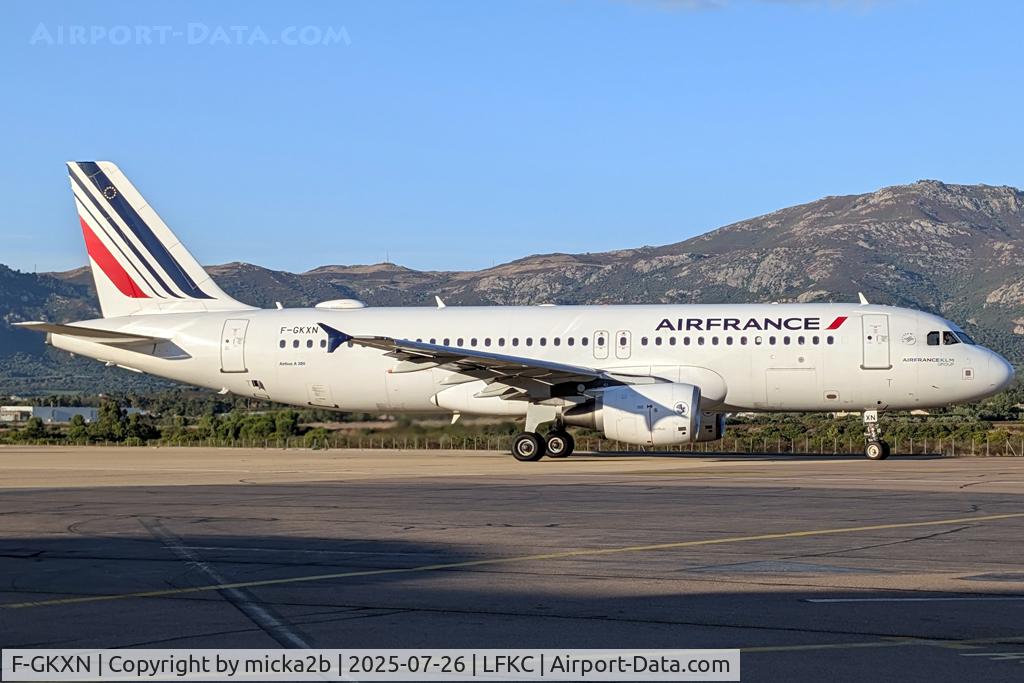 F-GKXN, 2006 Airbus A320-214 C/N 3008, Taxiing