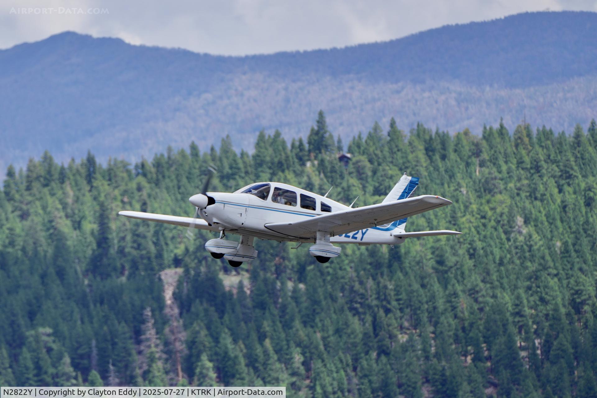 N2822Y, 1979 Piper PA-28-181 C/N 28-7990471, Truckee Tahoe airport in California 2025