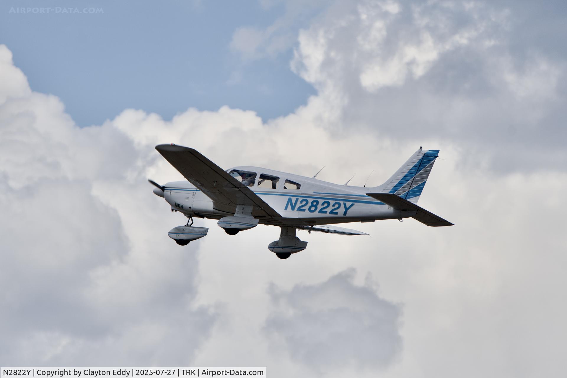 N2822Y, 1979 Piper PA-28-181 C/N 28-7990471, Truckee Tahoe airport in California 2025