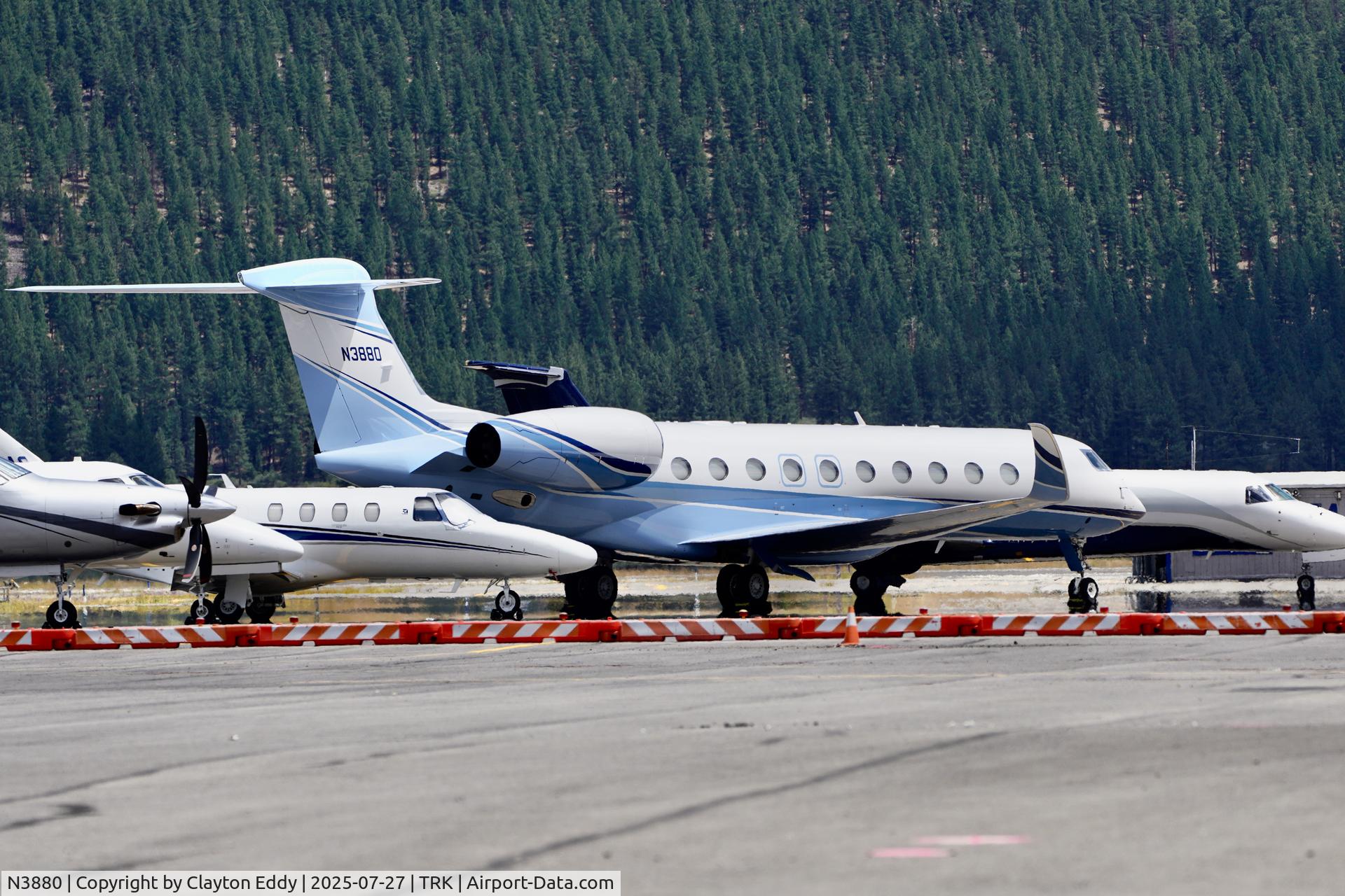 N3880, 2024 Gulfstream Aerosapce Corp. G700 GVIII C/N 87028, Truckee Tahoe airport in Califonia 2025