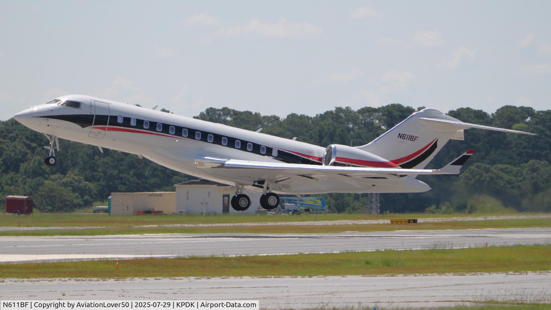 N611BF, 2016 Bombardier BD-700-1A10 Global 6000 C/N 9774, Global 6000