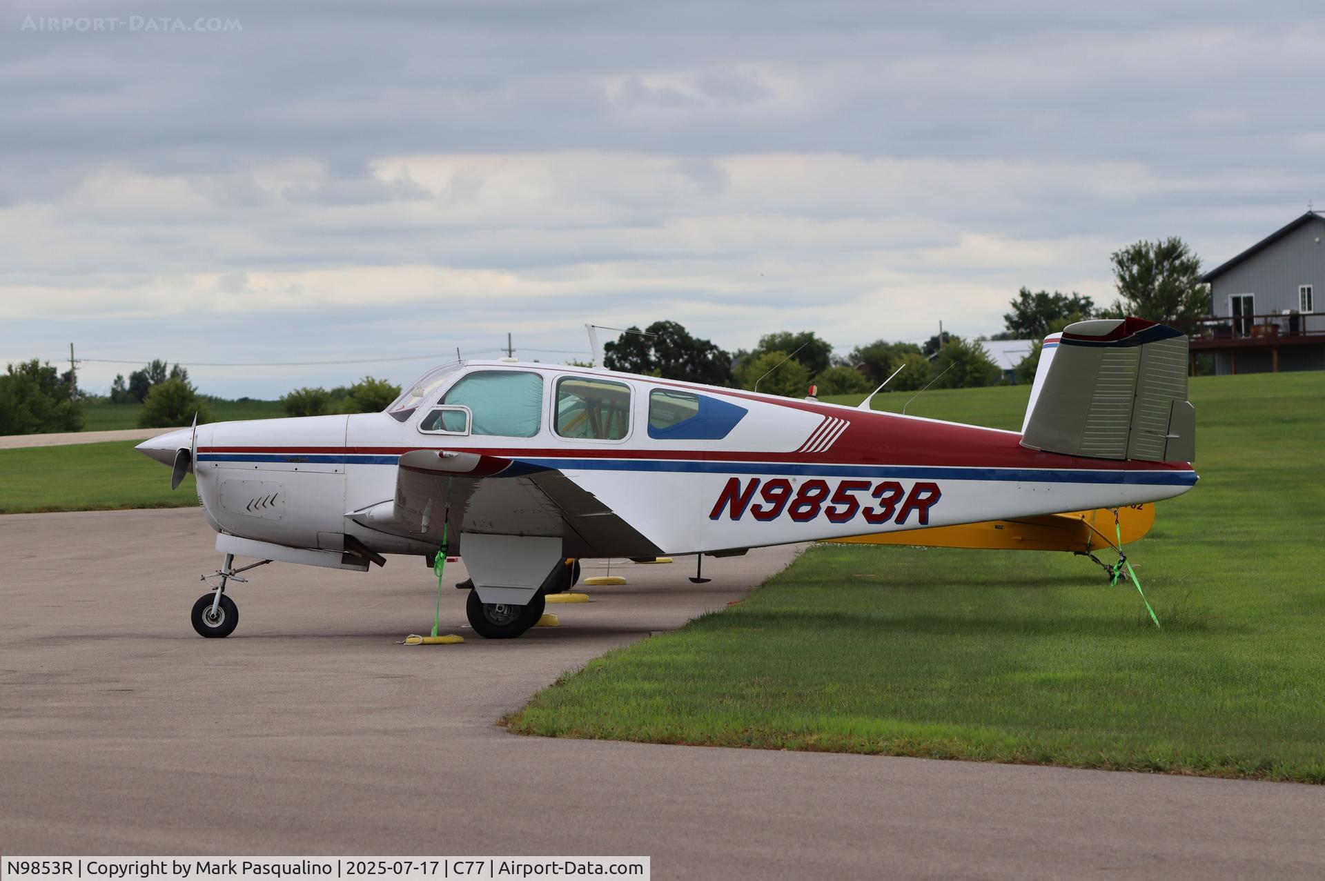 N9853R, 1960 Beech M35 Bonanza C/N D-6404, Beech M35