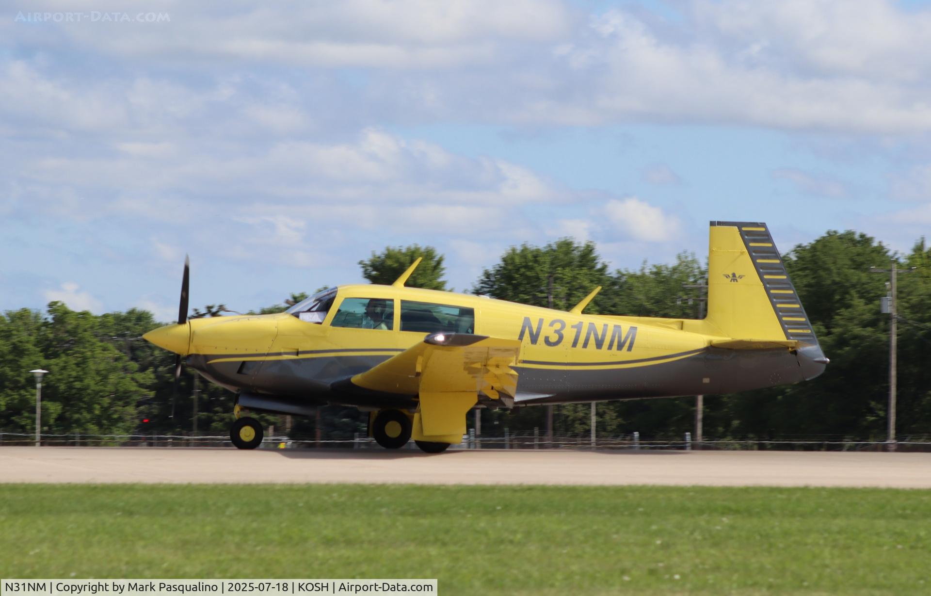 N31NM, 1982 Mooney M20J 201 C/N 24-1334, Mooney M20J