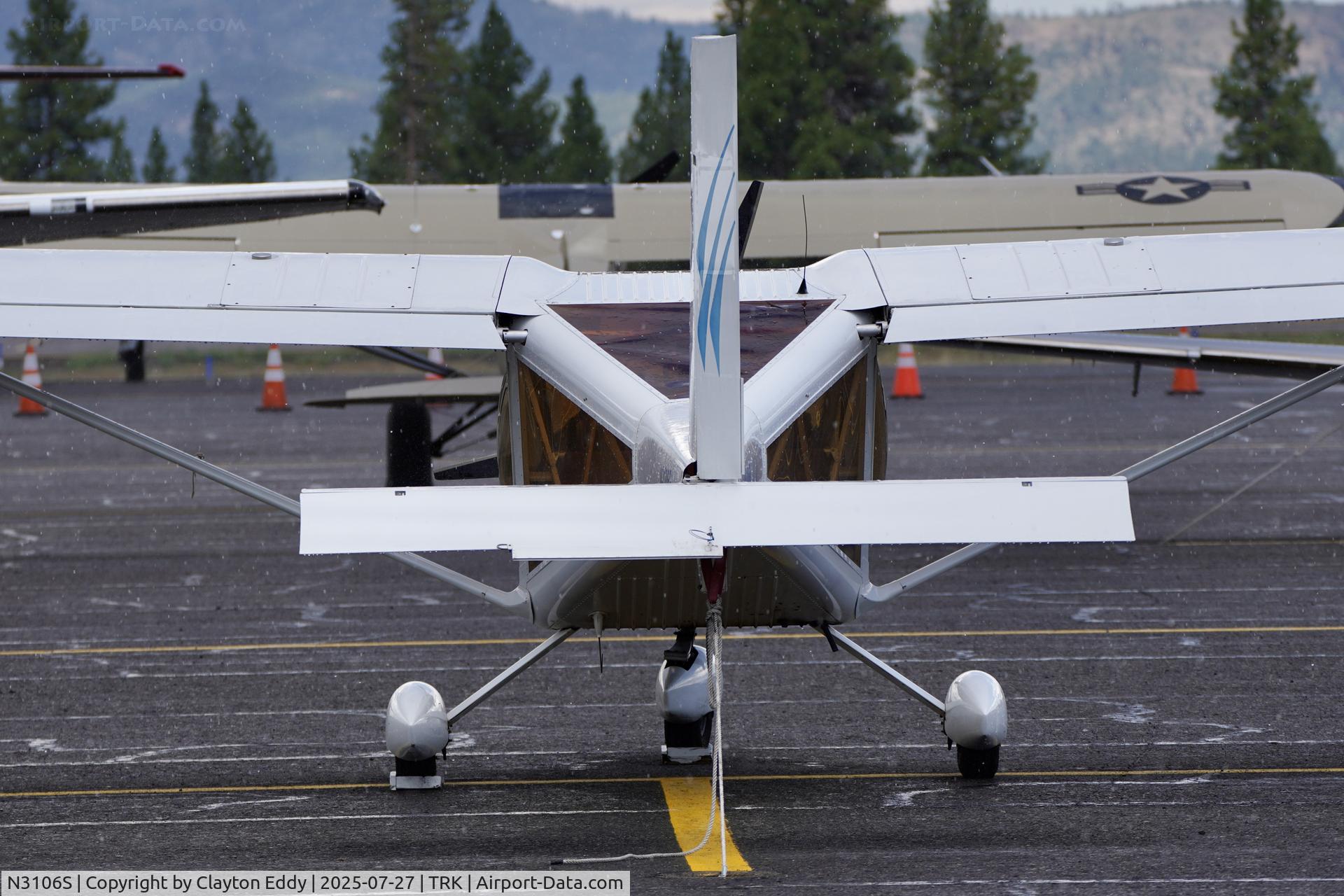 N3106S, 2005 Pfotenhauer Ingo A A-22 VALOR C/N SA-22-089, Light rain. Truckee Tahoe airport in California 2025