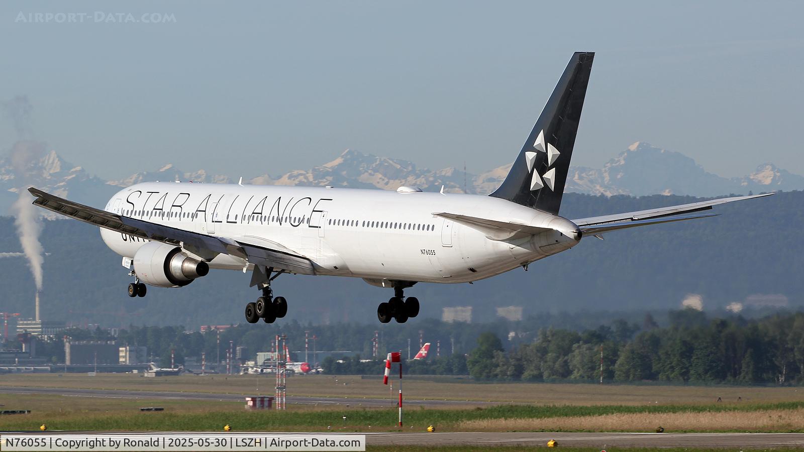 N76055, 2001 Boeing 767-424/ER C/N 29450, at zrh