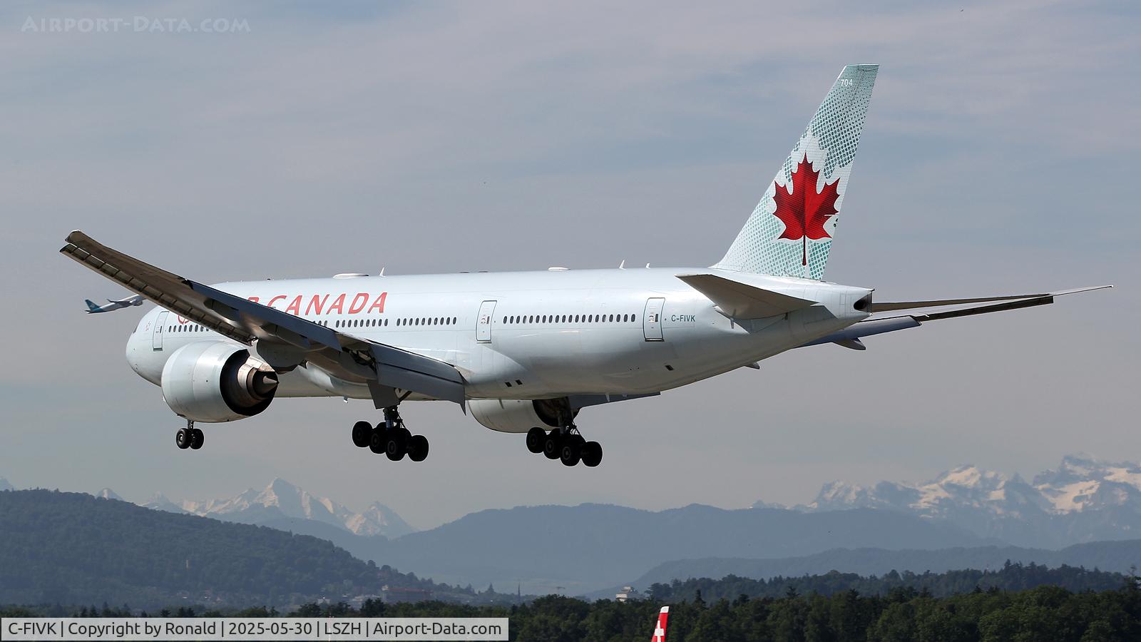 C-FIVK, 2008 Boeing 777-233/LR C/N 35245, at zrh