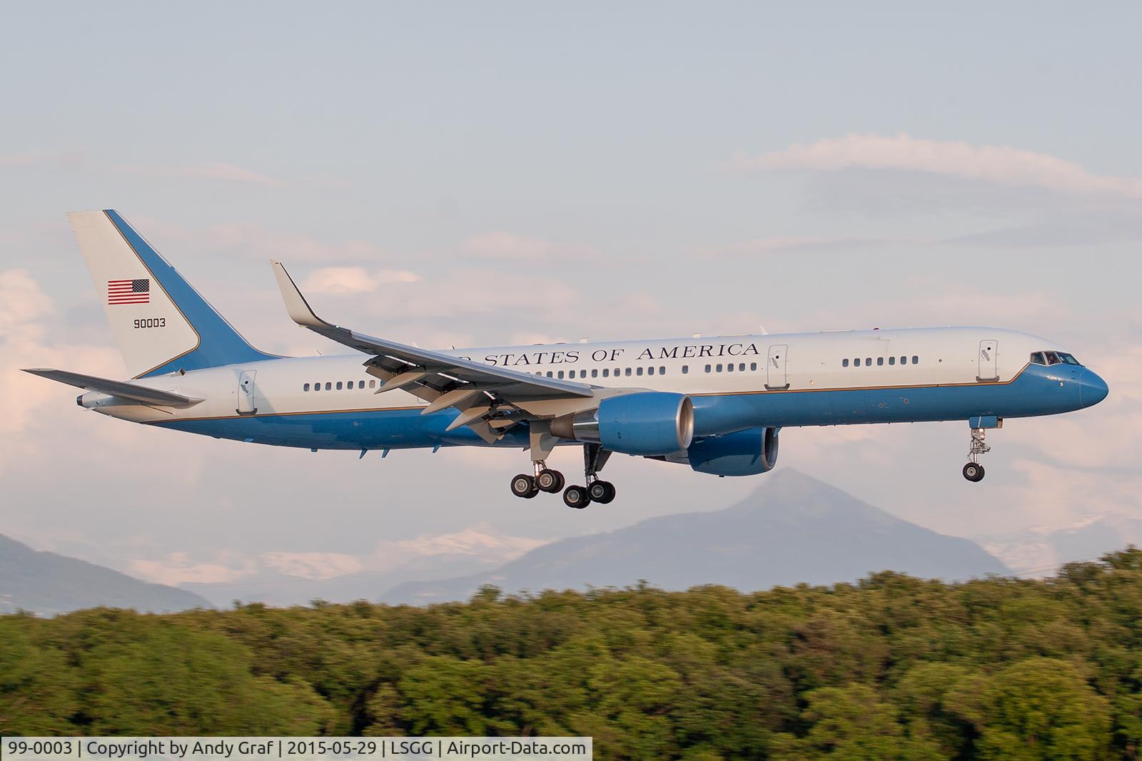 99-0003, 1998 Boeing C-32A (757-200) C/N 29027, USAF 757-200