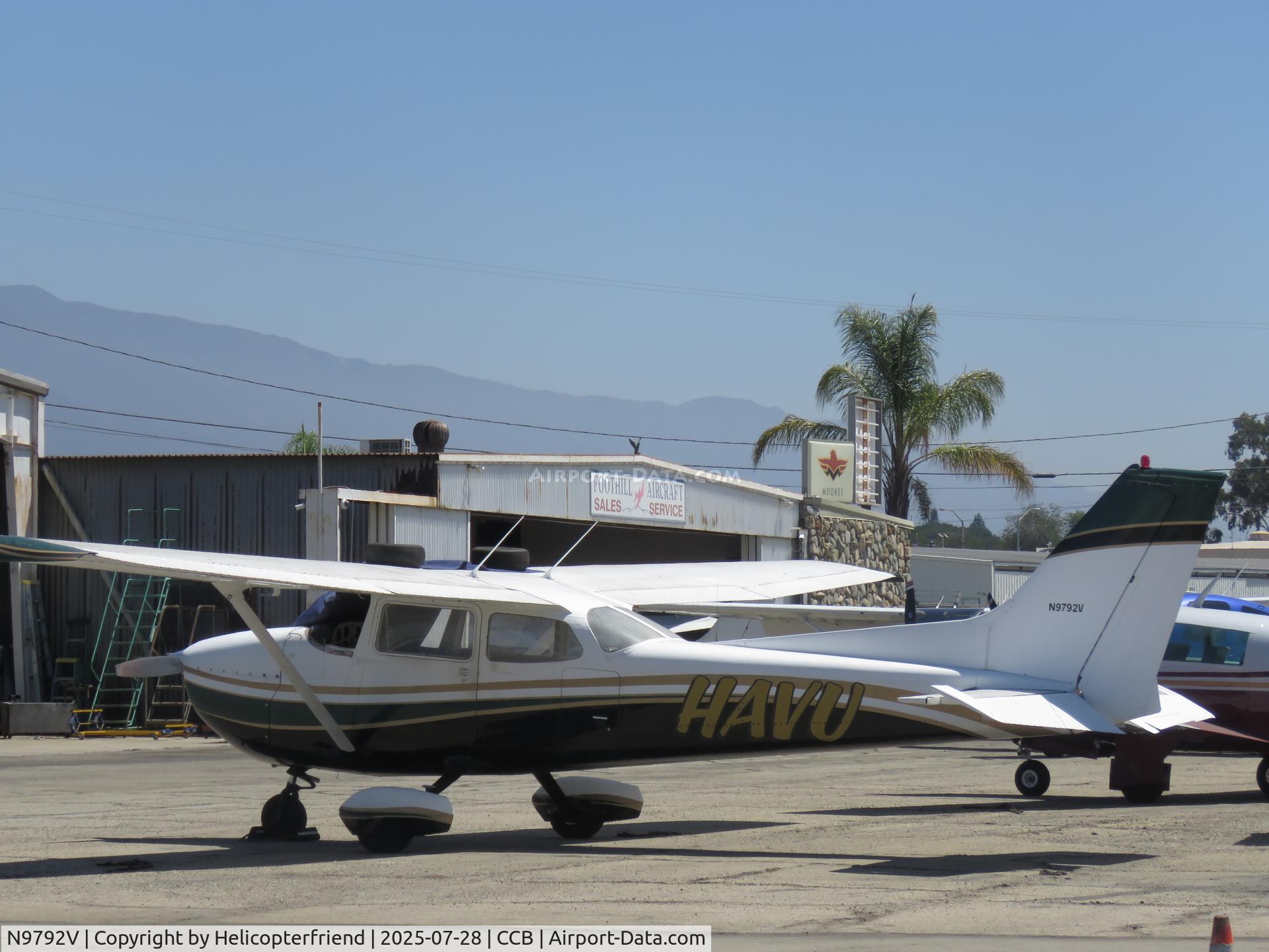 N9792V, 1974 Cessna 172M C/N 17264504, Waiting to be worked on