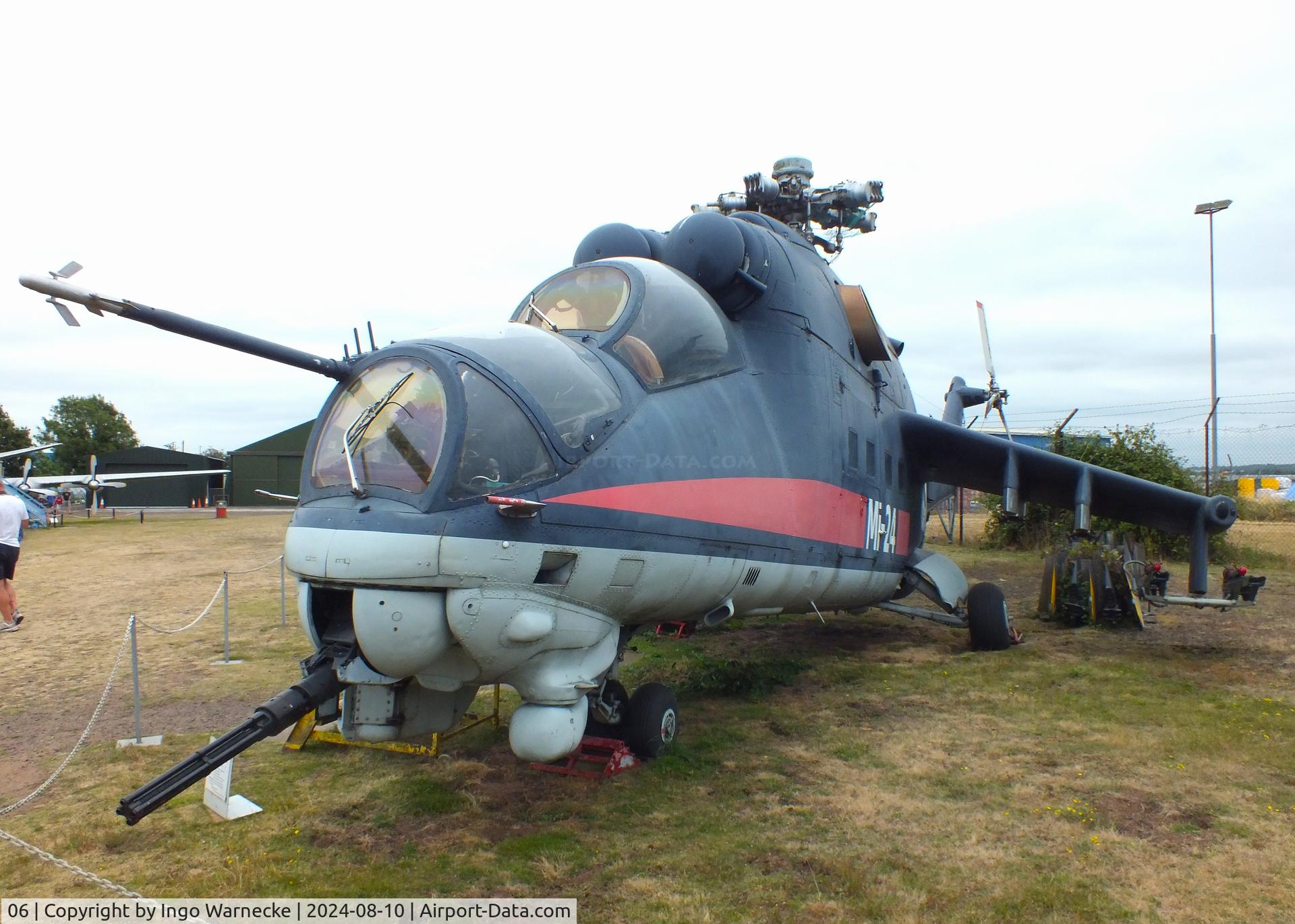 06, Mil Mi-24D Hind D C/N 353246405029, Mil Mi-24D Hind D (modified with NATO avionics by BAe for display at Farnborough Air Show 2004) at the Midlands Air Museum Coventry