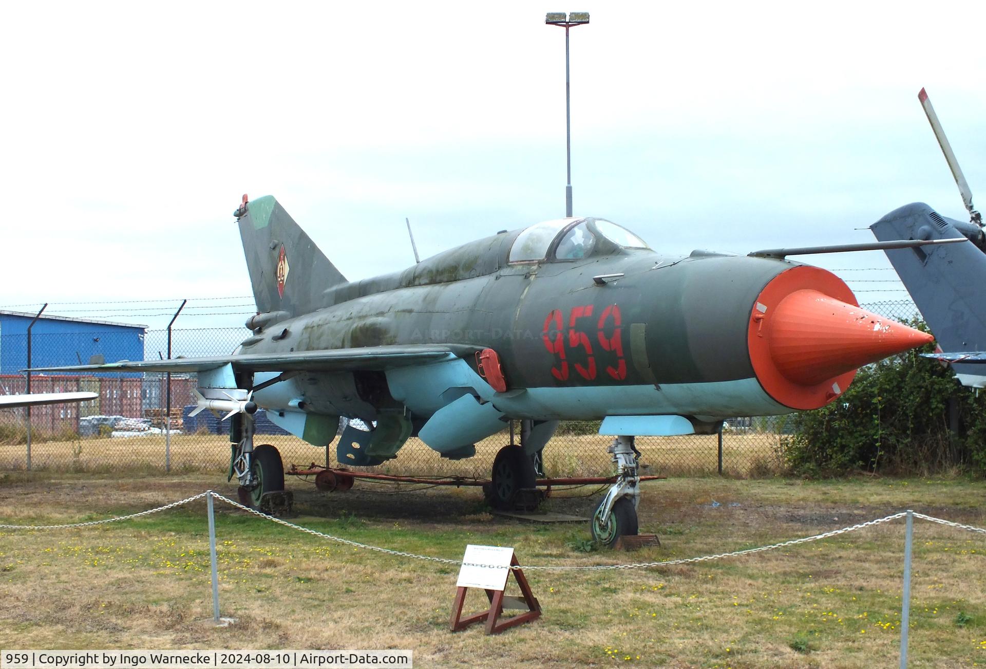 959, 1968 Mikoyan-Gurevich MiG-21SPS C/N 94A6503, Mikoyan i Gurevich MiG-21SPS FISHBED-F at the Midlands Air Museum Coventry