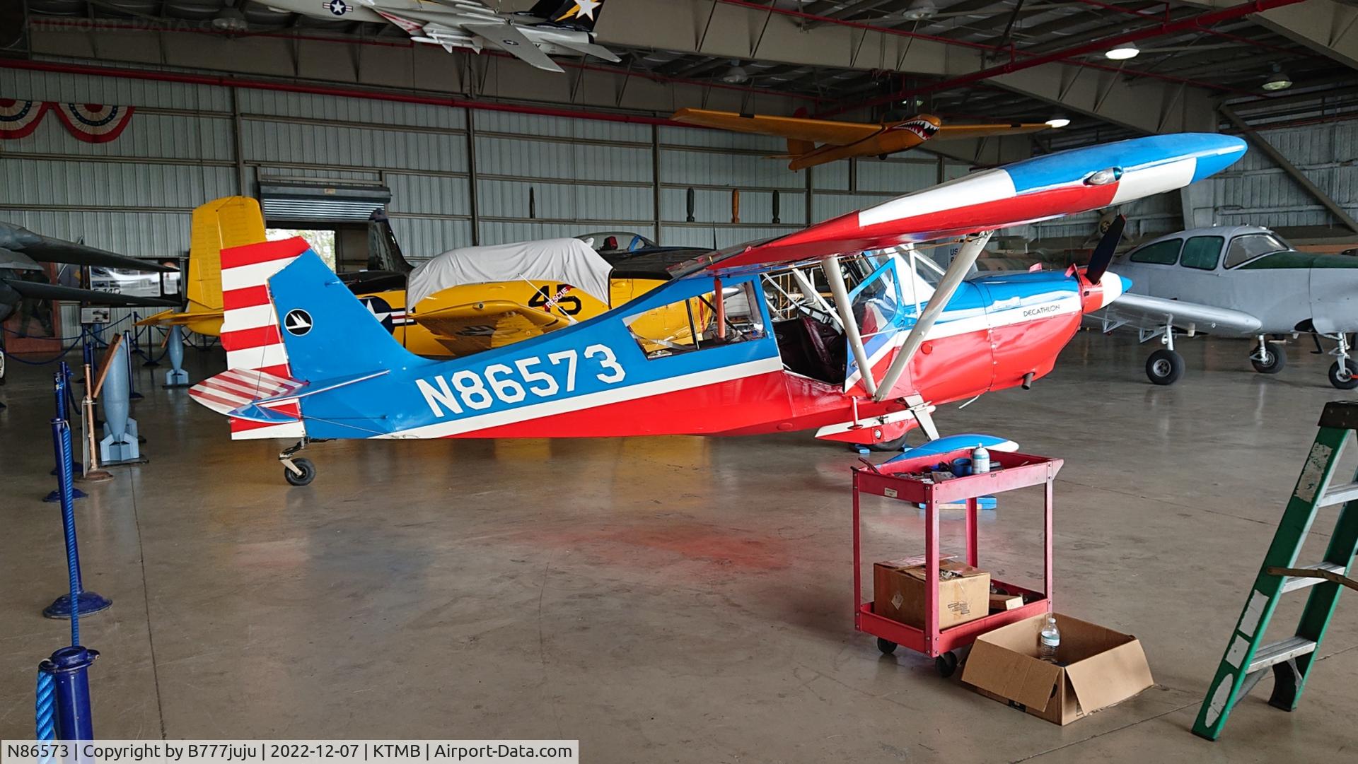 N86573, 1973 Bellanca 8KCAB Decathlon C/N 132-74, at Wing Over Miami Museum